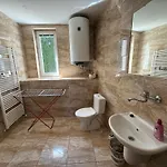 شقة Apartmany Knezicky